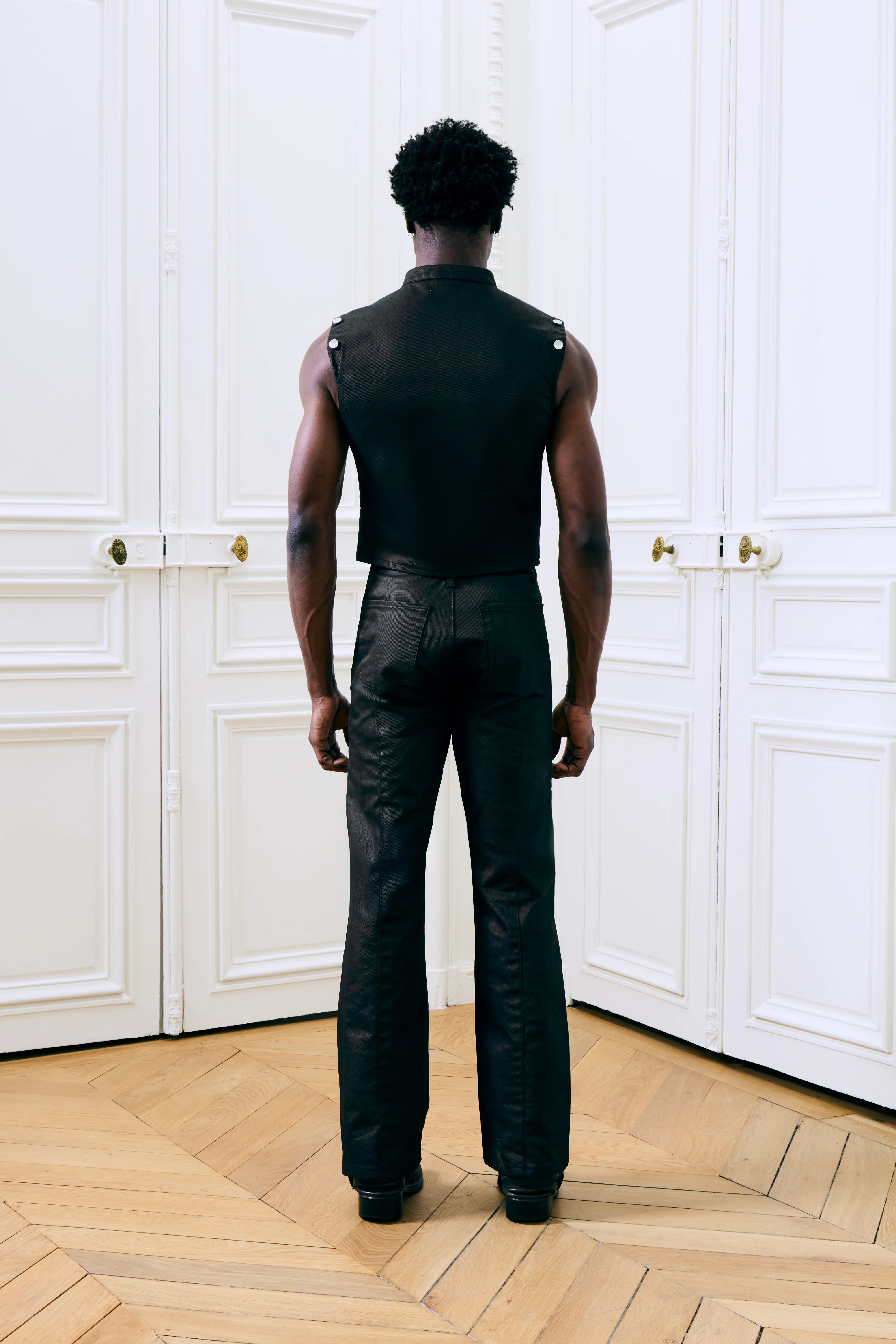 Gabriel Sleeveless Denim Vest Black - Image 5