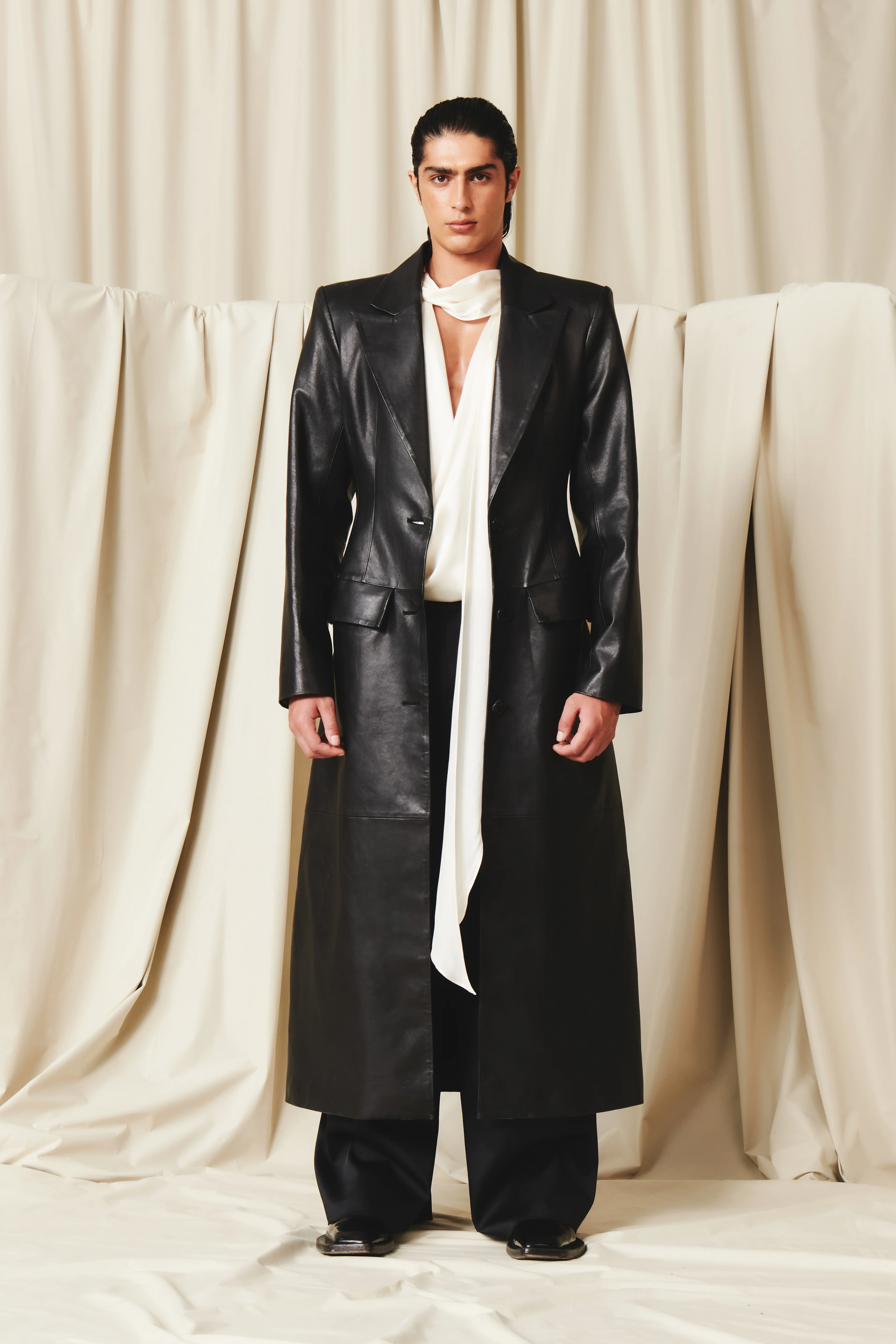 Orson Coat Black Leather - Image 6