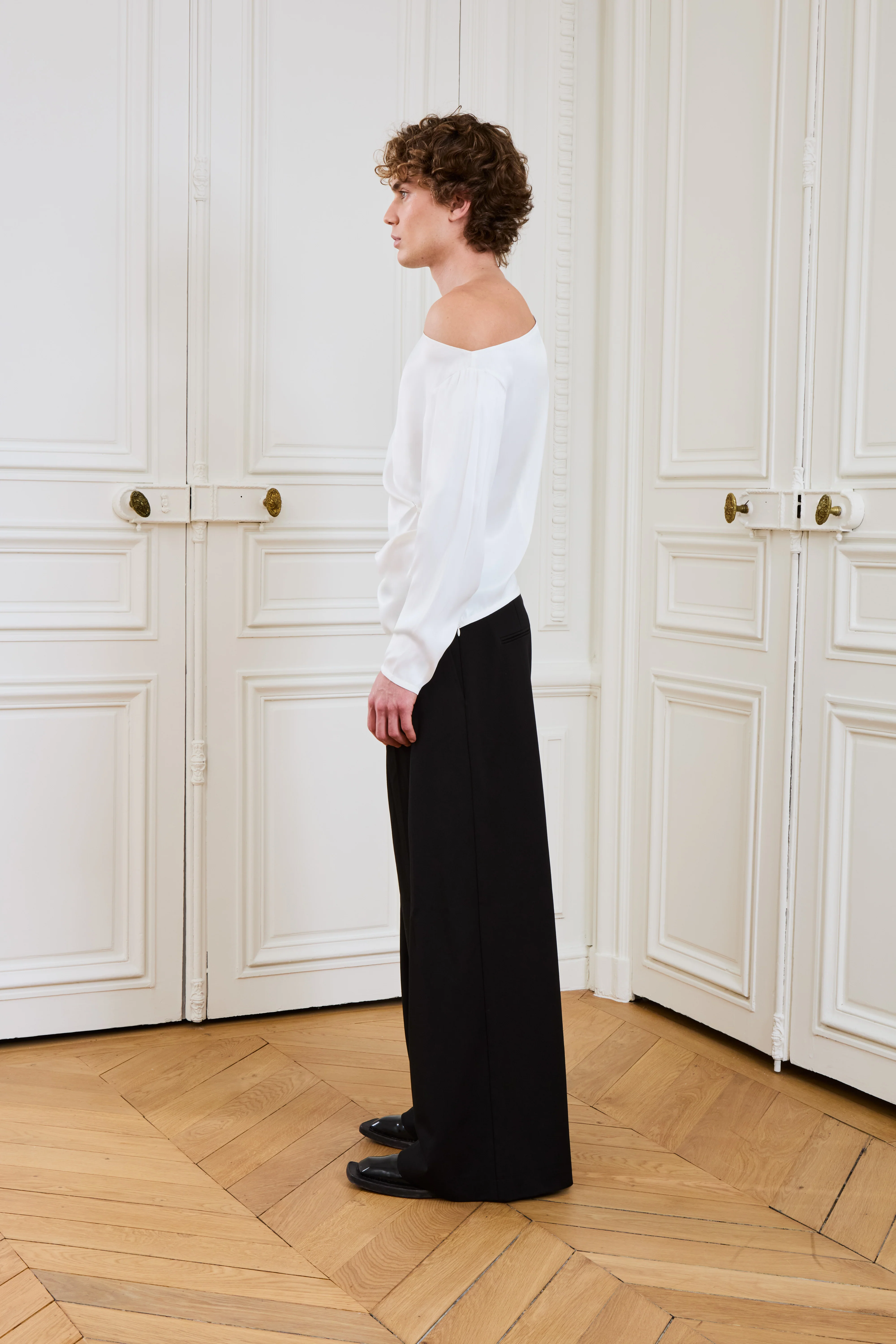 Maxwell Ivory - Image 4