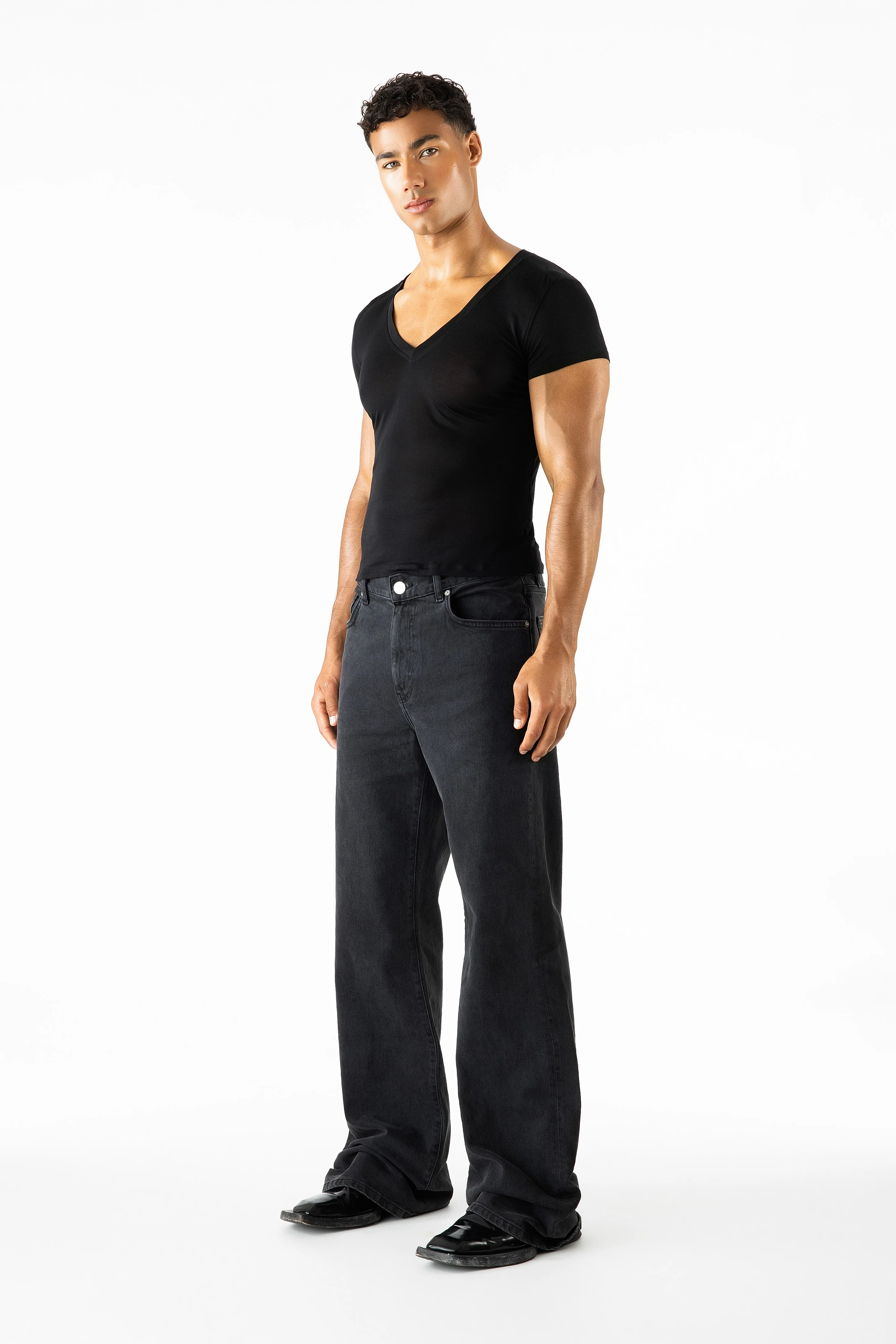 Omario Tee Black - Image 3