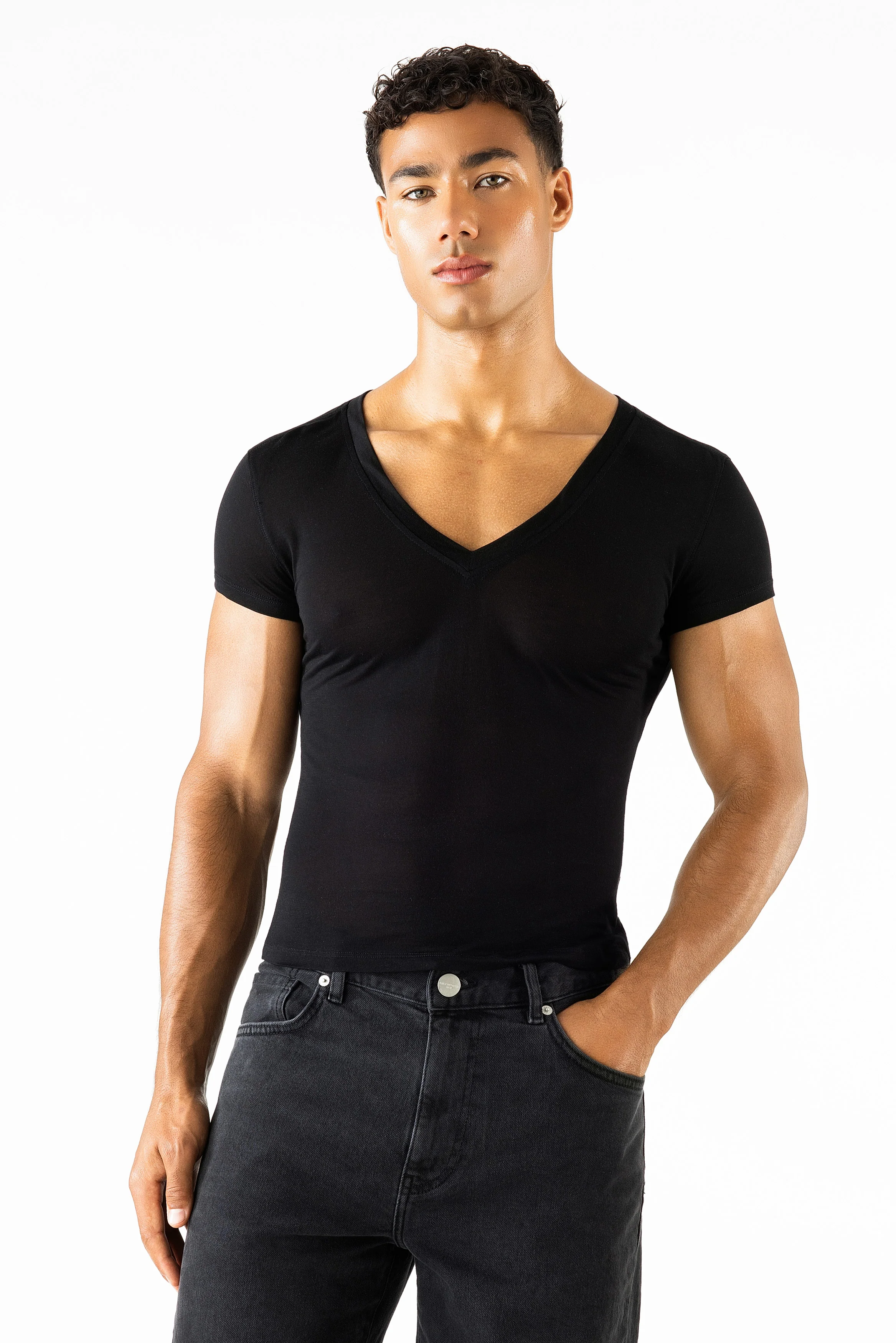 Omario Tee Black - Image 6